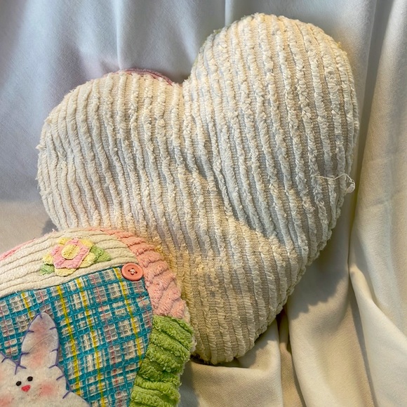 Two Bunny pillows - Picture 3 of 3